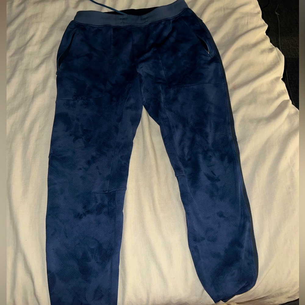 Lululemon Sweats